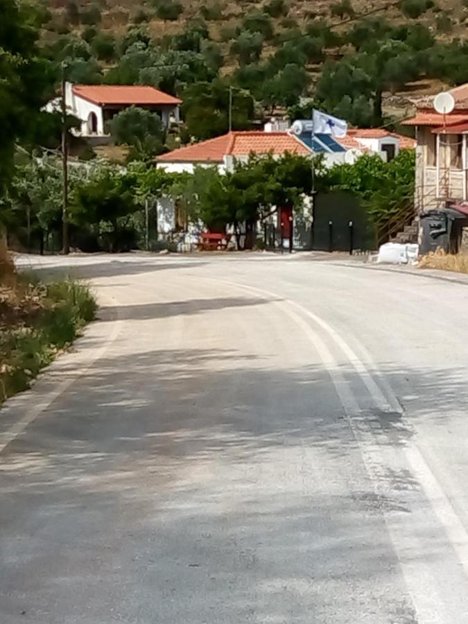 Kalapo Apartment Tseratsiá Dış mekan fotoğraf