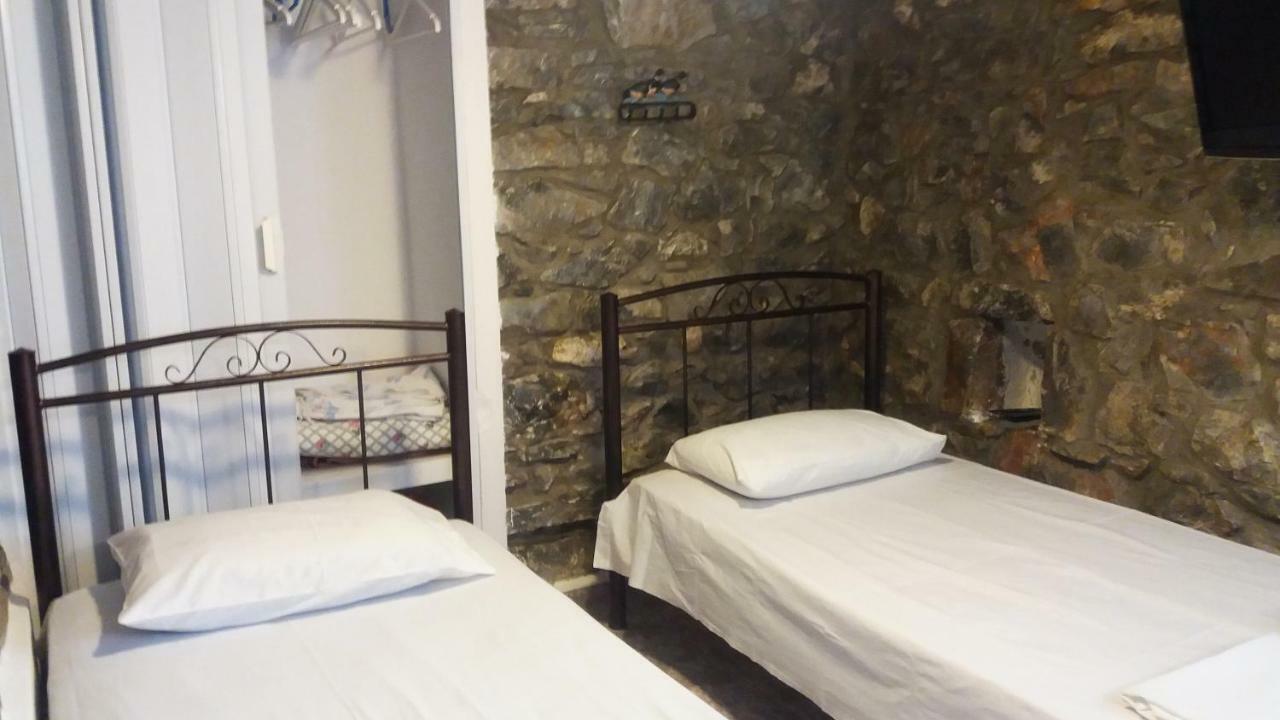 Kalapo Apartment Tseratsiá Dış mekan fotoğraf